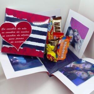 Caja explosiva, rellena de golosinas