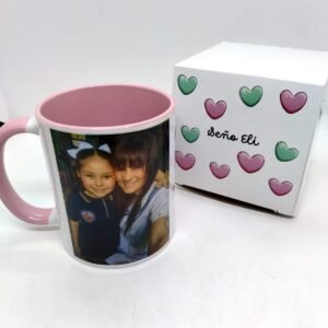 Taza de cerámica con interior a color